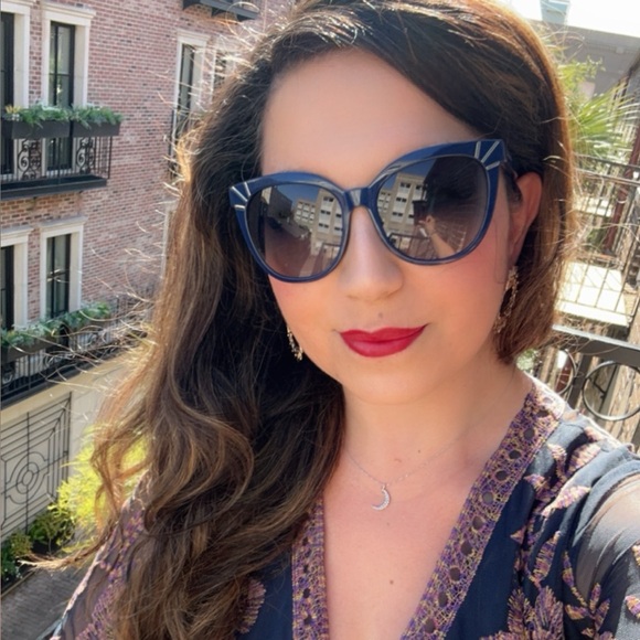 Meet your Posher, Natalia - Picture 5 of 6